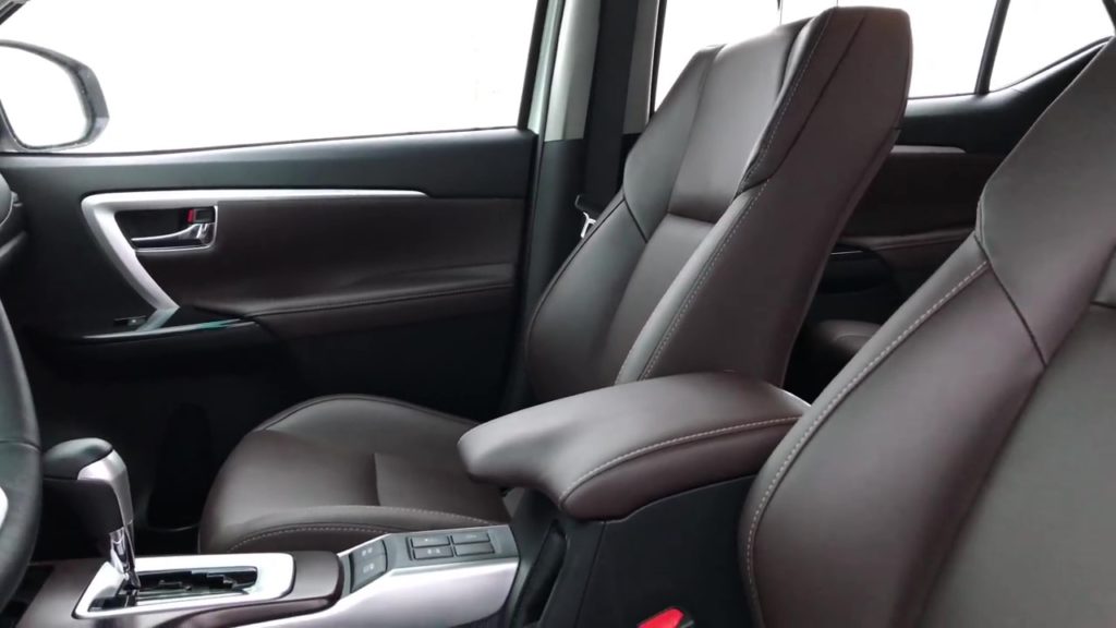 Сидения Toyota Fortuner 2018